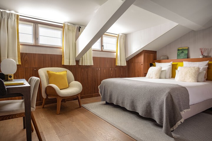 Room 20 of 68