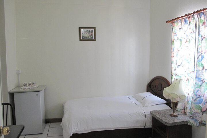 Room 7 of 51