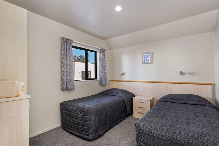 Room 15 of 31