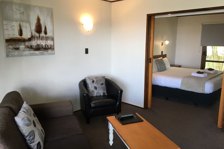 Room 74 of 141