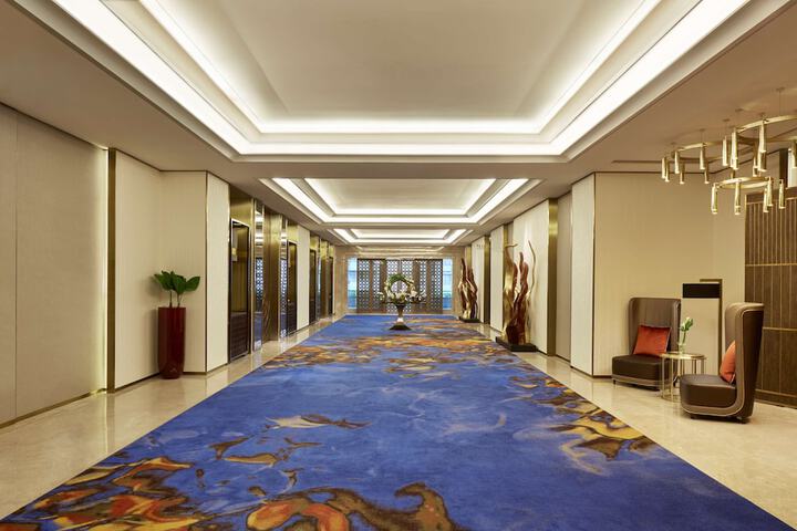 Hotel Interior 101 of 127