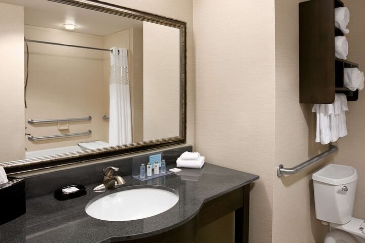Room 5 of 21