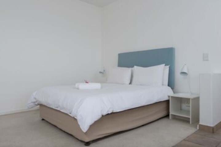 Room 12 of 12