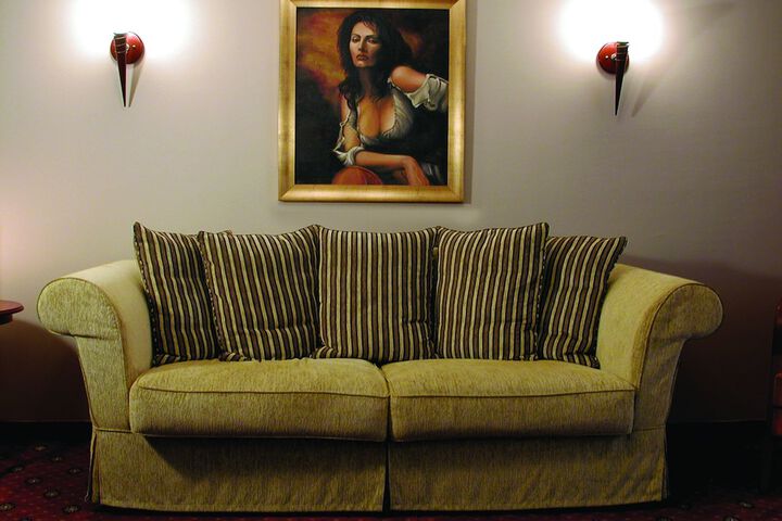 Room 25 of 62