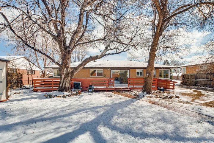 Property Grounds 30 of 32