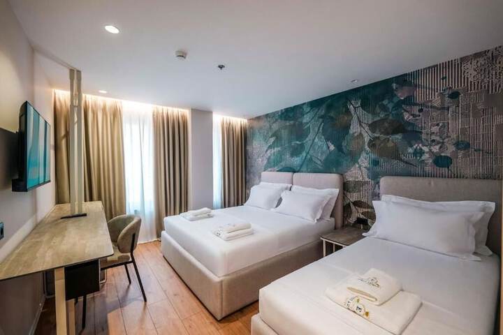 Room 60 of 86