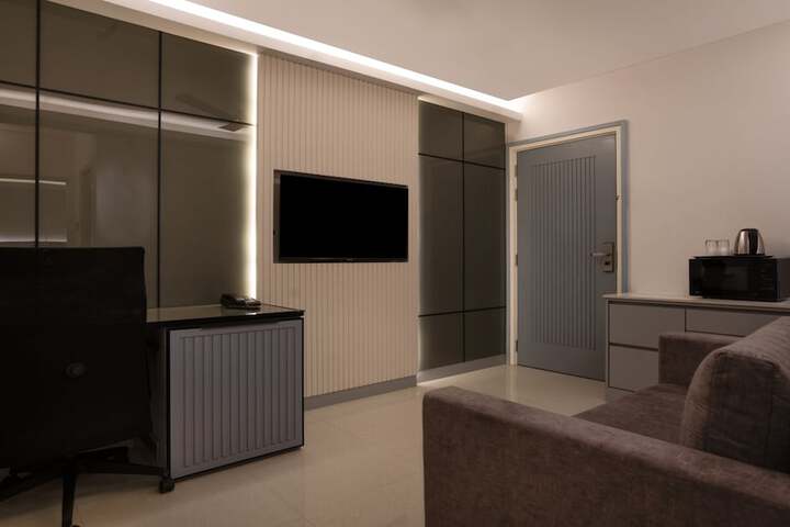 Room 19 of 41