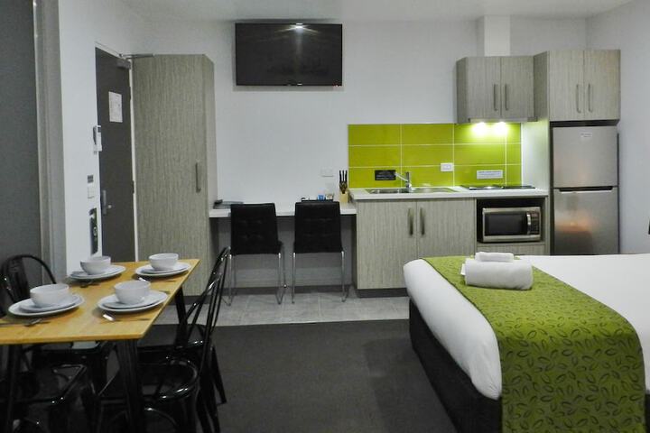Room 19 of 42