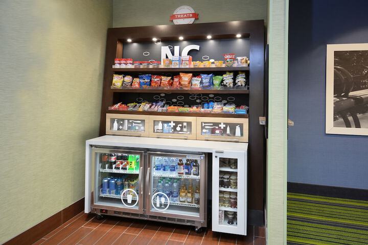 Snack bar