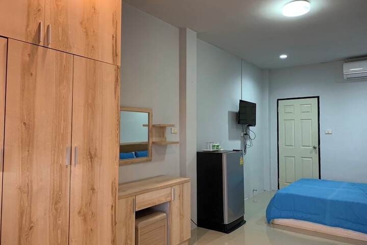 Room 26 of 195