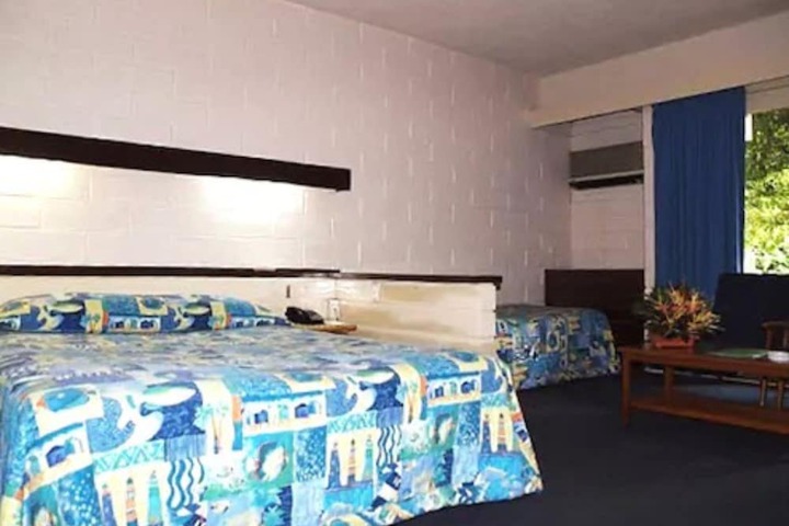 Room 3 of 31