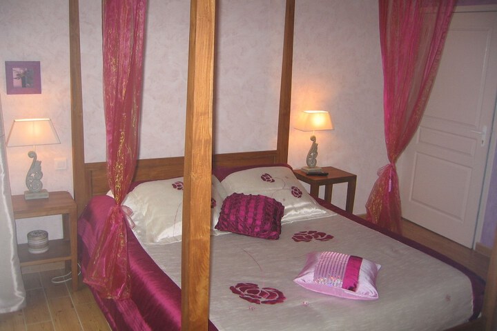 Room 10 of 44