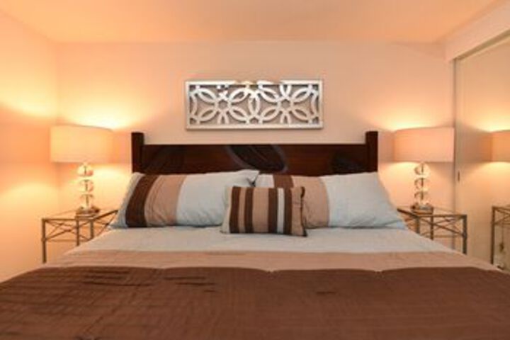 Room 18 of 39