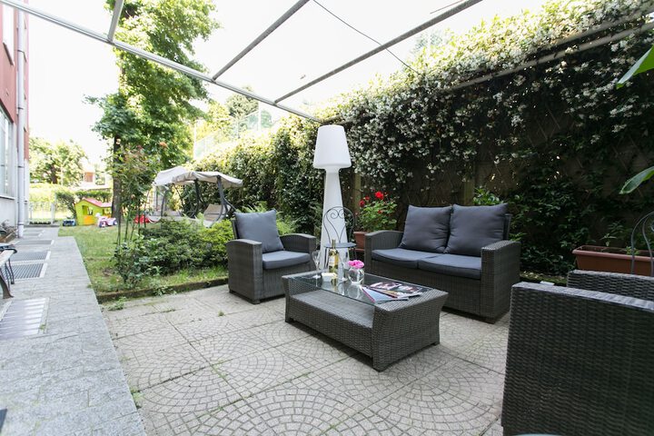Terrace/Patio 29 of 33