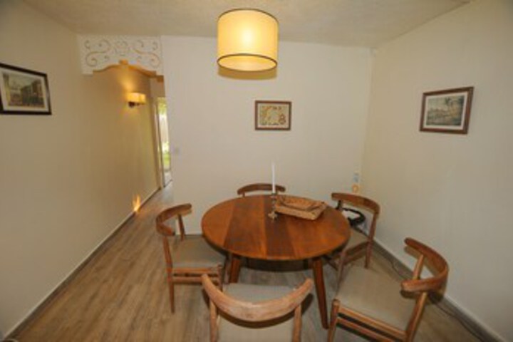Room 16 of 20