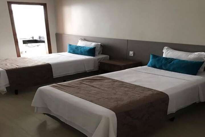 Room 11 of 20