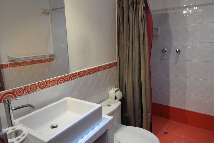Room 44 of 80