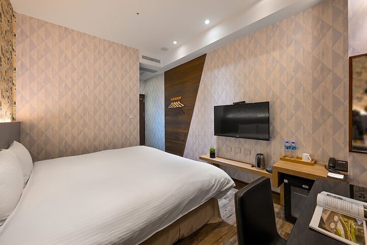 Room 20 of 86