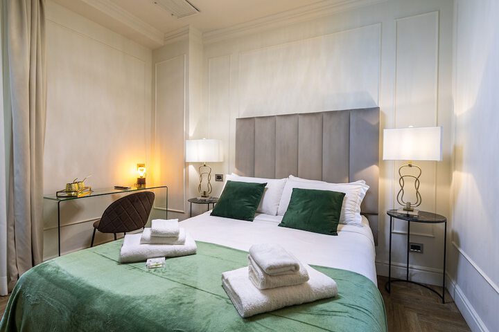 Room 21 of 39