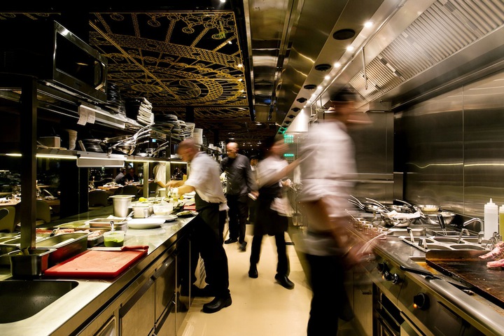 Dining 39 of 57