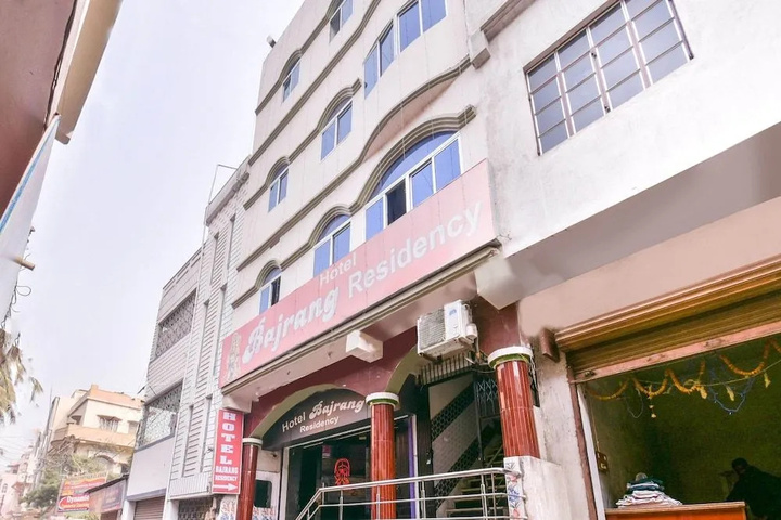 SPOT ON 40511 Hotel Bajrang Residency