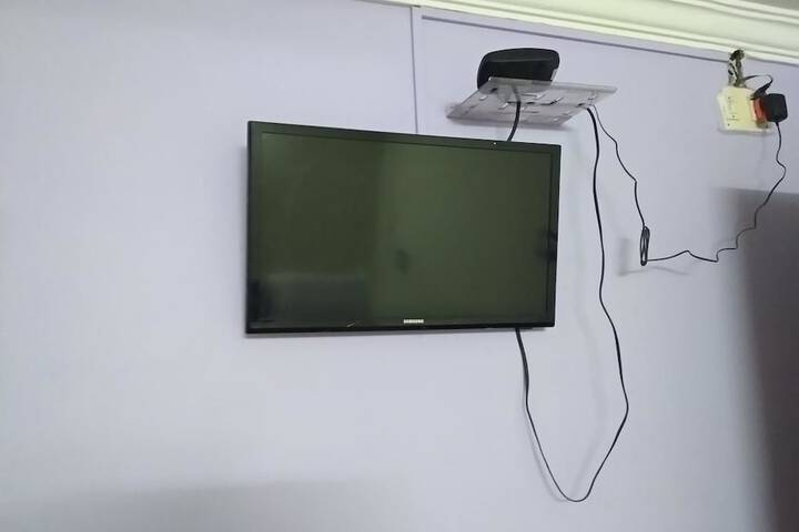 Room 10 of 10