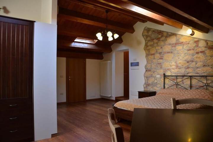 Room 9 of 41