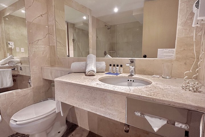 Clean Restrooms