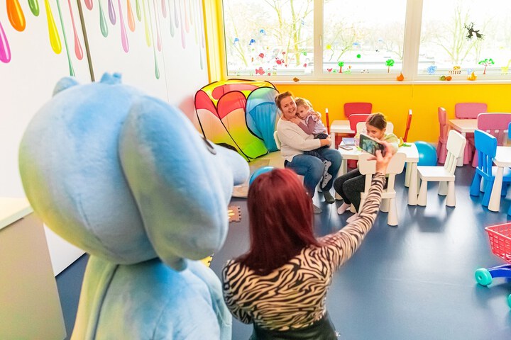 Childrens Activities 93 of 193