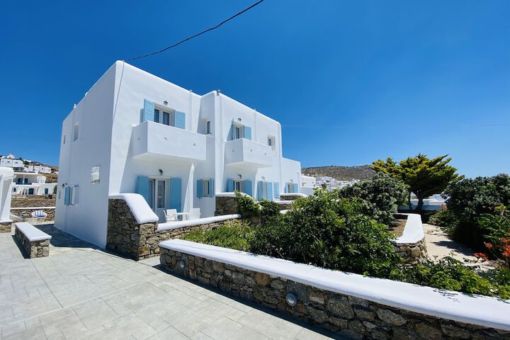 Eleftheria Hotel