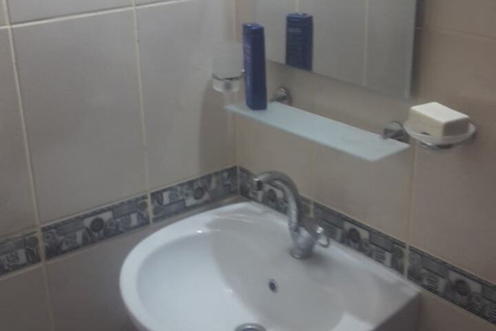 Room 5 of 5