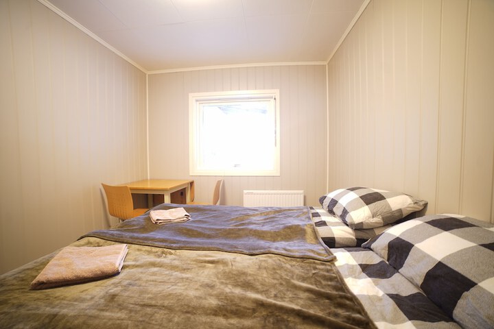 Room 3 of 26