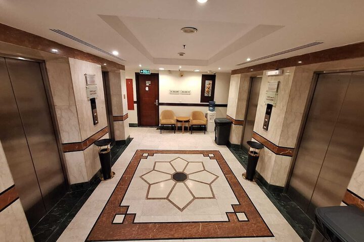 Manar Al Iman Hotel