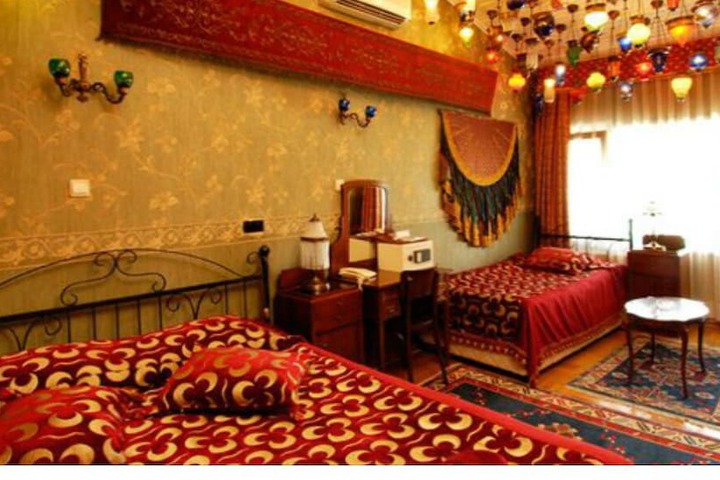 Room 15 of 54