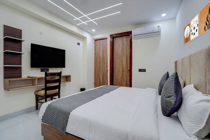 Room 38 of 47