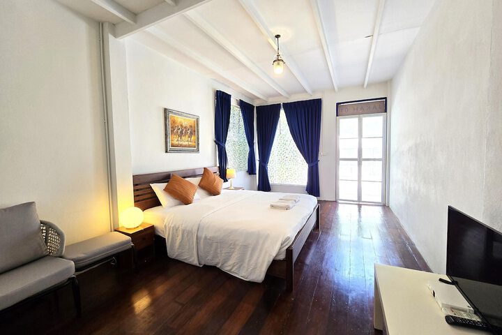 Room 14 of 53