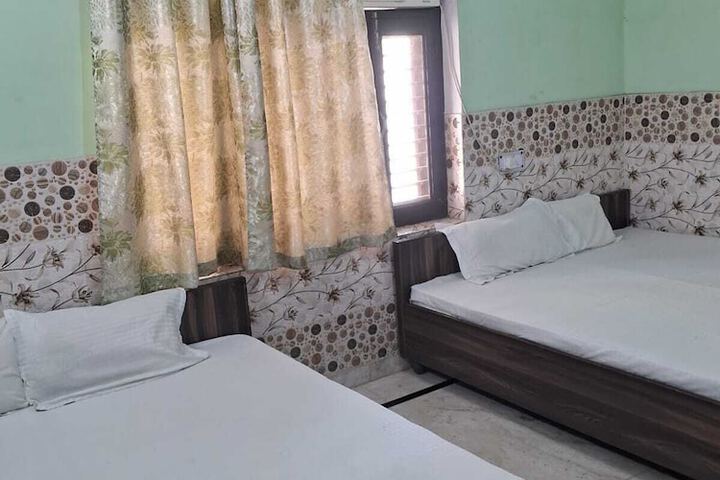 Room 7 of 24