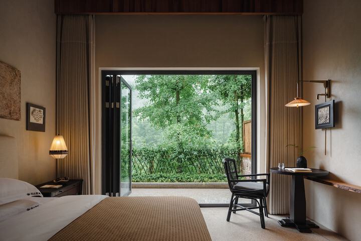 Room 22 of 55