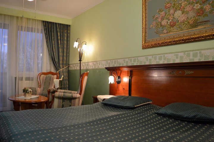 Room 15 of 84