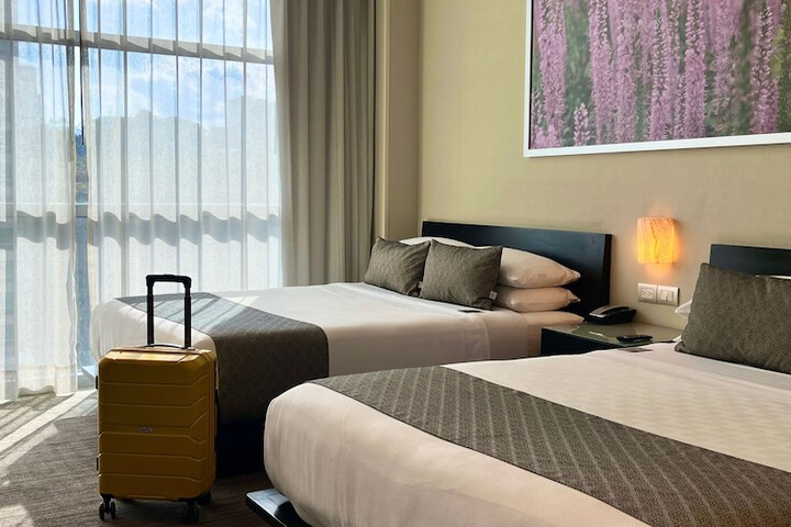 Room 14 of 48