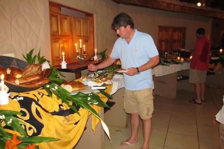 Dining 35 of 44
