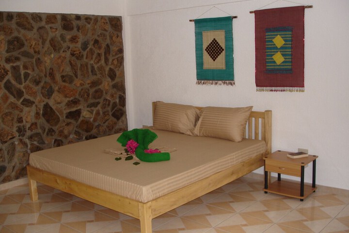 Room 10 of 52
