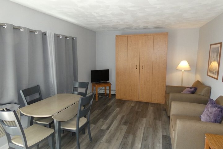 Room 41 of 98