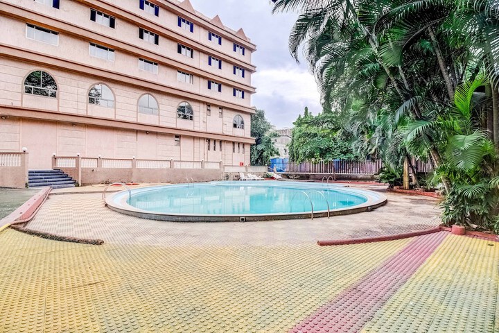 Pool 19 of 40