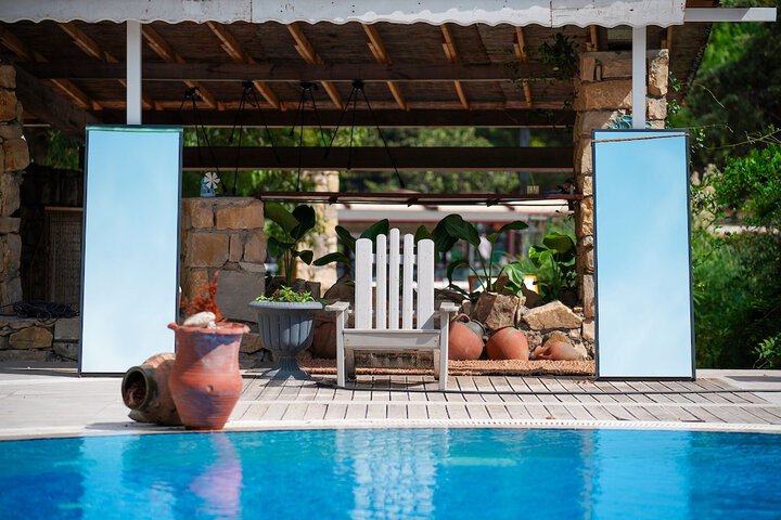 Pool 18 of 41