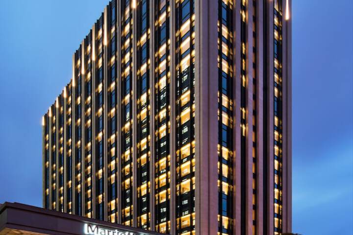 Hotel 61 of 62