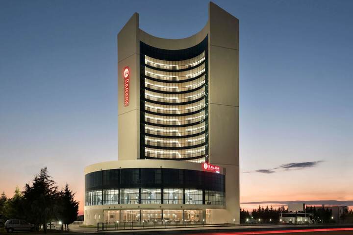 Exterior of Ramada Hotel & Suites by Wyndham Edirne