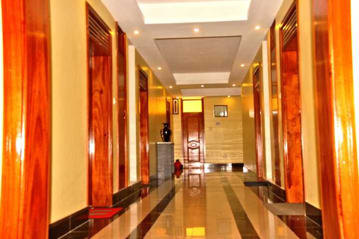 Ballroom/Hall 90 of 114