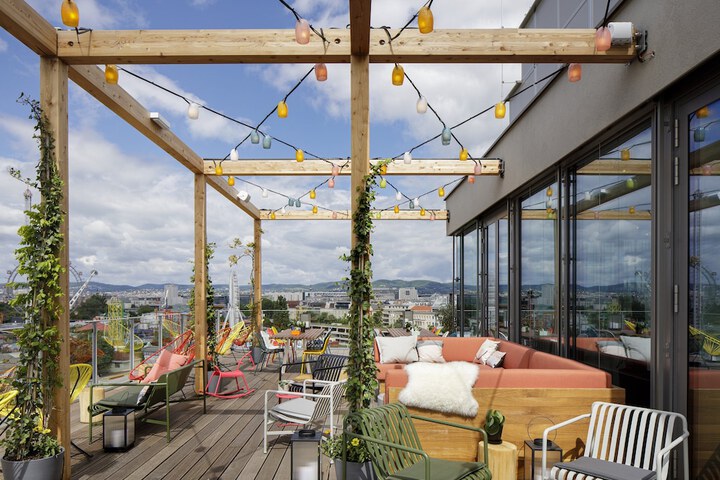 Terrace/Patio 66 of 72