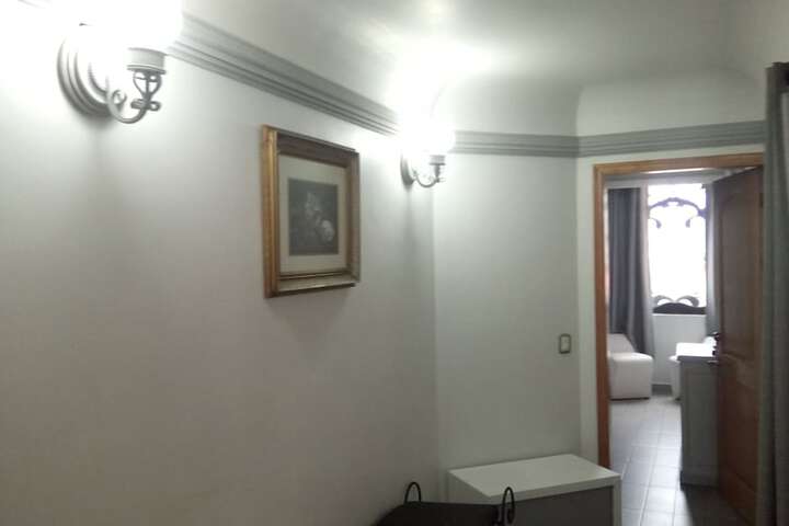 Room 25 of 70